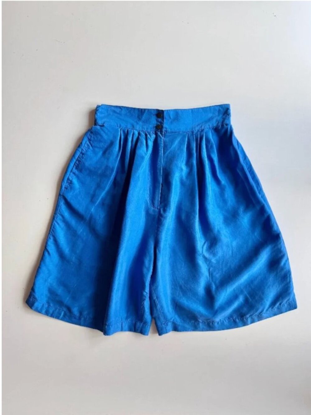 Vintage 90s EVIDENCE Bright Blue 100% Silk Habotai Pleated Shorts, Size M